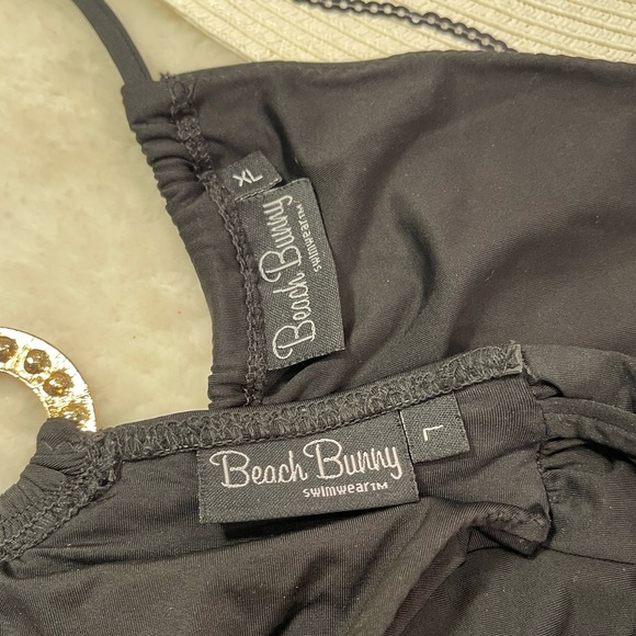 Beach Bunny genie in a bottle swimsuit XL top/L bottoms - Picture 5 of 15